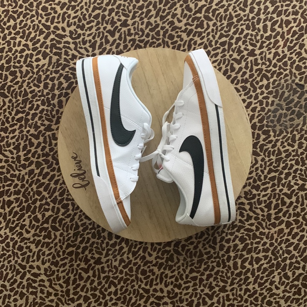 Nike legacy court.